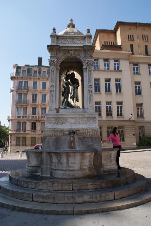 Gite L'Outarde Lyon Exterior foto